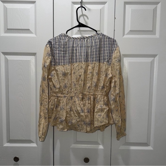 American Eagle Size S Blue and Cream Floral and Striped Peplum-Style Top - Picture 5 of 5